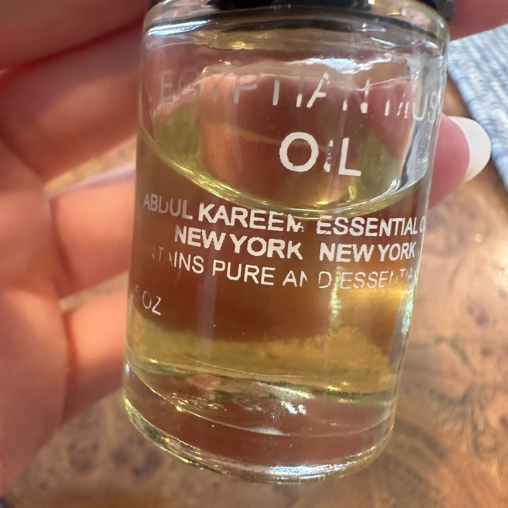 Abdul Kareem Authentic Egyptian Musk Oil - Picture 2 of 3